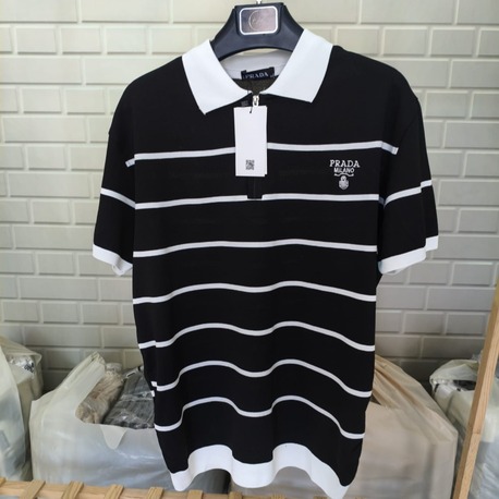 Prada Amblemli Polo Yaka Triko Tişört
