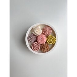 Flovers candle