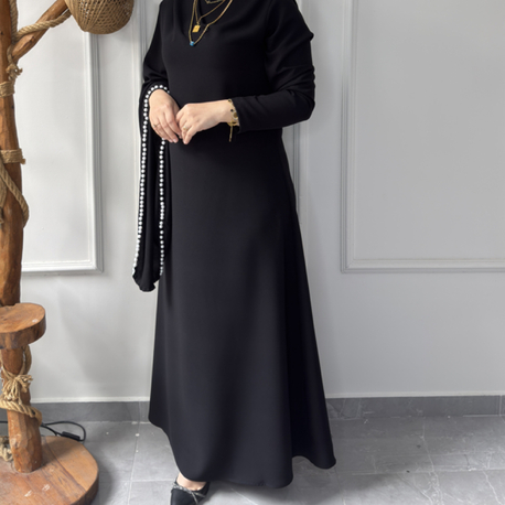 Büyük Beden Tesettüre Uyumlu Özel Dikim İnci Detaylı Abaya Kol Sima Model Elbise 