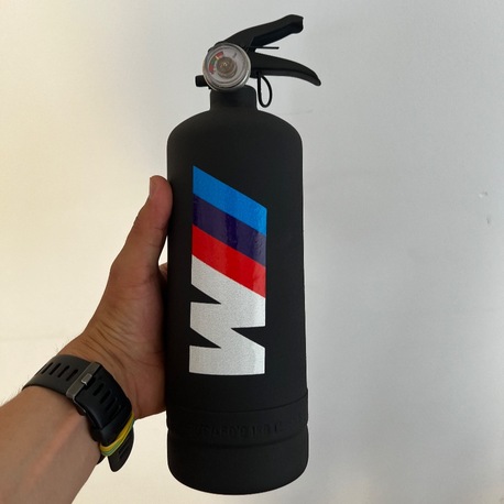 M LOGO SIYAH YANGIN SÖNRÜRME TÜPÜ 