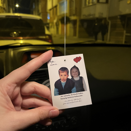 Kişiye özel araba süsü