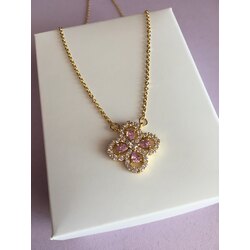 Pembe taşlı çiçek kolye