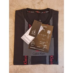 Calvin Klein %100 Cotton Tee