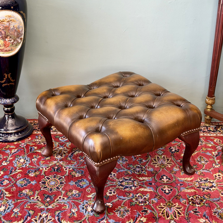 CHESTERFIELD PUF 
