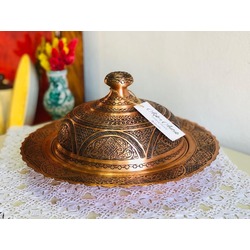 ÜZERİNİN TAMAMI EL İŞÇİLİĞİ BAKIR SUNUMLUK