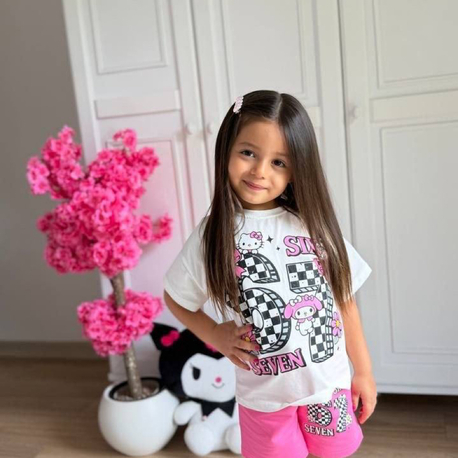 Kız Takım karakterli 