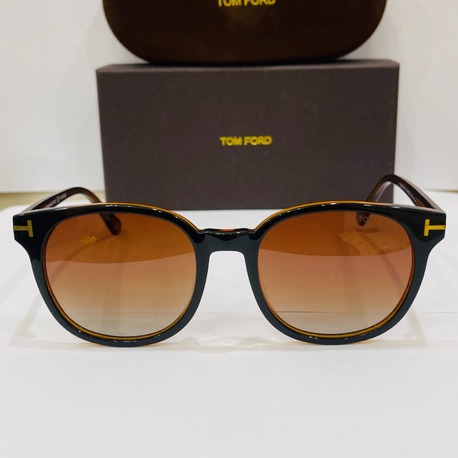 TOM FORD SİYAH ÇERÇEVE KAHVE ŞEFFAF CAM