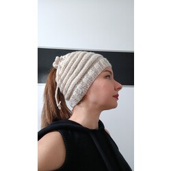 El Örgüsü Bej Boyunluk Atkı-Ponytail Beanie