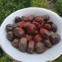 KAHVERENGİ ZEYTİN (1 KG)