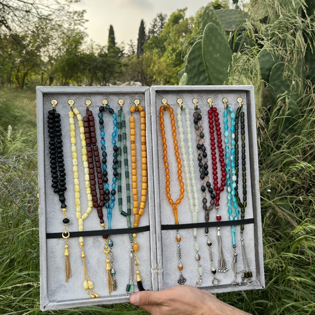 10’lu kadife kutu +10 adet kehribar tesbih seti 