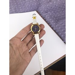 Q&Q eflatun kadran küçük kasa 