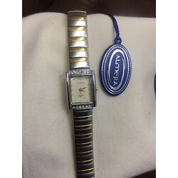 Almera vintage model