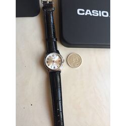 Casio Kayışlı Bayan saati 