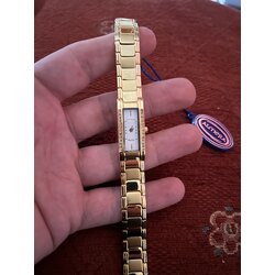 Almera Vintage kadın saati