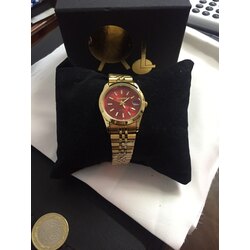 Sportive Gold kırmızı kadran kadın saati