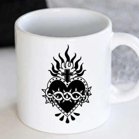 Gothic /oldschool kalp ve haç temalı kupa
