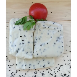 çörekotlu Yaprak peyniri (500 gram)