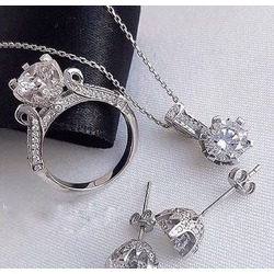 Swarovski Zirconia Set