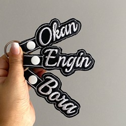 Vegan Deri Üzeri Nakışlı Anahtarlık/İsme Özel Tasarım