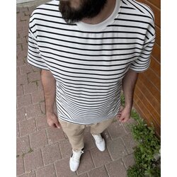 Siyah Çizgili Örme Kumaş