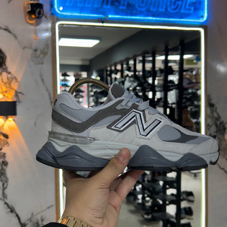 New balance 9060