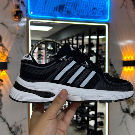 Adidas formantion