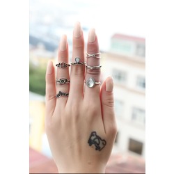 Taşlı Gümüş Renkli Metal 7li Yüzük Seti