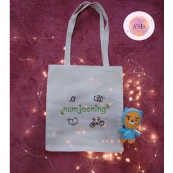 “NAMJOONING (1)” TOTE BAG