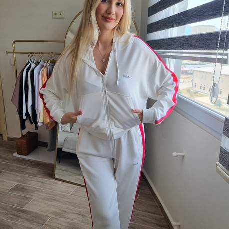Beyaz şeritli lcst takım 