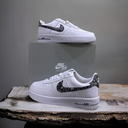 NİKE AİR FORCE 1 ESSENTİAL