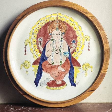 Ahşap çerçeveli Ganesha