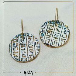 Giza Halkalı Yuvarlak Küpe Beyaz