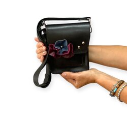 Siyah Deri Mini Telefon Çantası