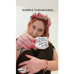 Ve Seni Benim Hayatıma Uğratan Kaderin de Vardır Bir Bildiği