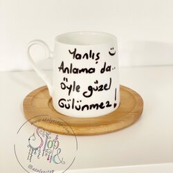 Yanlış Anlama da Öyle Güzel Gülünmez