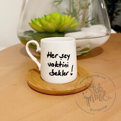 Her Şey Vaktini Bekler