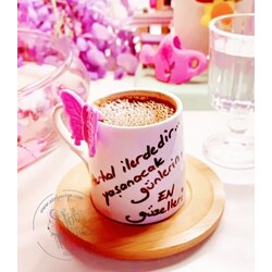 Herhal İlerdedir Yaşanacak Günlerin En Güzelleri