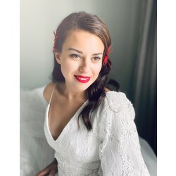 Helen Kırmızı