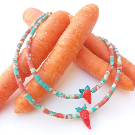Carrot necklace 