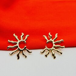 Yarım güneş model gold küpe