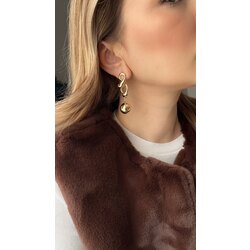 Sallantılı gold büyük top küpe