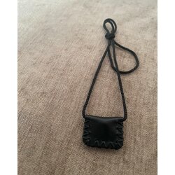 DERİ BEBEK CEVŞEN