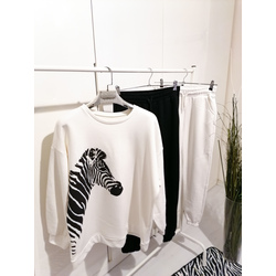 ZEBRA SWEAT 