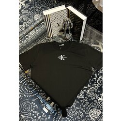 Calvin Klein T-shirt