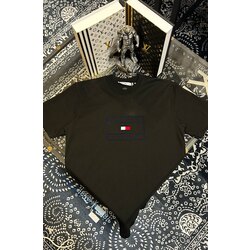 Tommy Hilfiger Ense Detaylı T-shirt