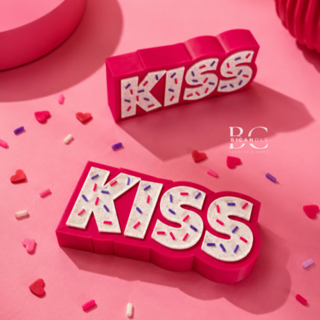 "KISS" Yazı Dekoru
