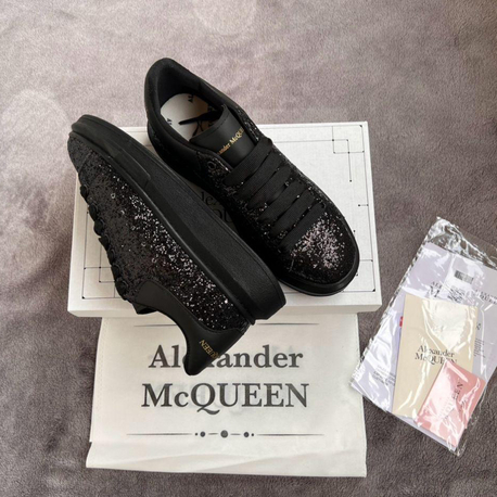 Alexander McQueen- Siyah Taşlı 