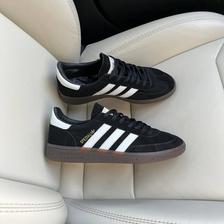 Adidas spezial Black