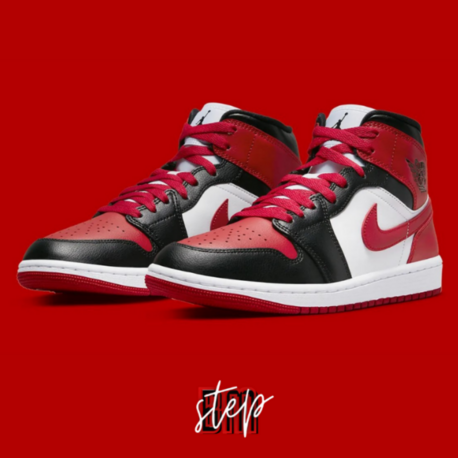 Nike Air Jordan 1 Mid "Alternate Bred Toe