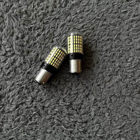 144 LED BEYAZ AMPÜL